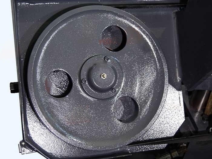 Полуавтоматический двухстоечный ленточнопильный станок G4230