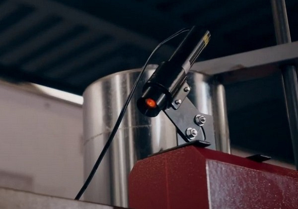 Полуавтоматический ленточнопильный станок IRONMAC CUT-400 х 700 СSA