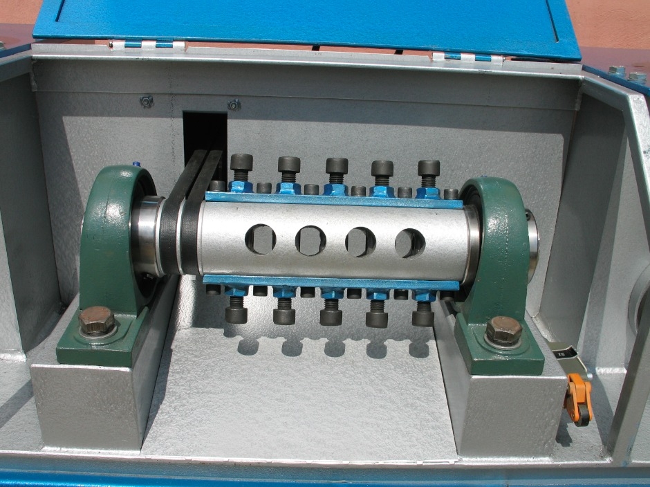 Правильно-отрезной автомат Команд 2/6 (⌀2-6)