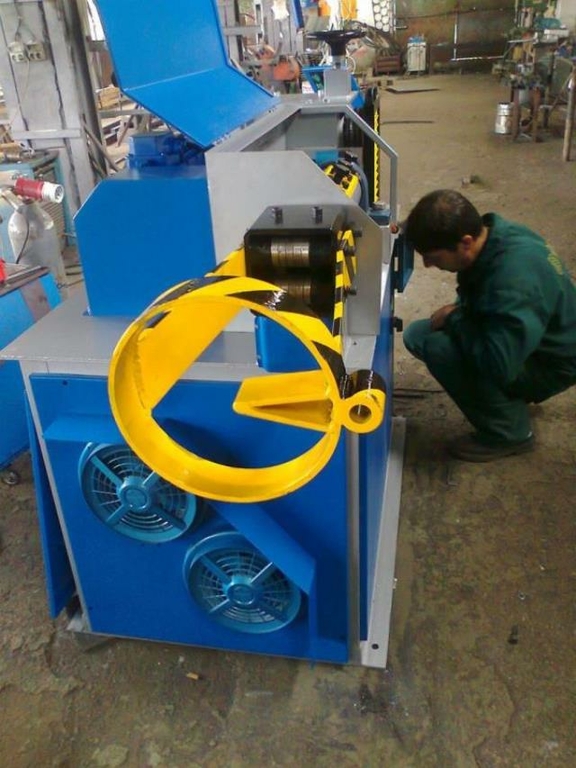 Правильно-отрезной автомат Команд 5/12 (⌀5-12)