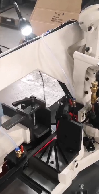 Ручной ленточнопильный станок MetalTec BS 270 FH