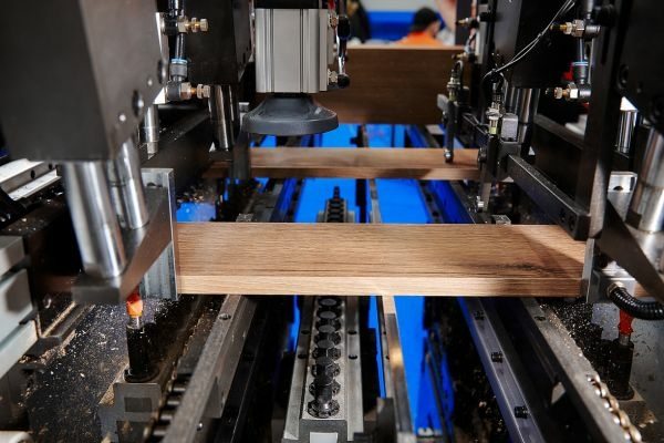 Автоматический сверлильно-присадочный станок KDT-6032TJ