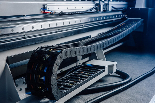 Пятиосевой обрабатывающий центр с ЧПУ QUADRO SPRINT X5