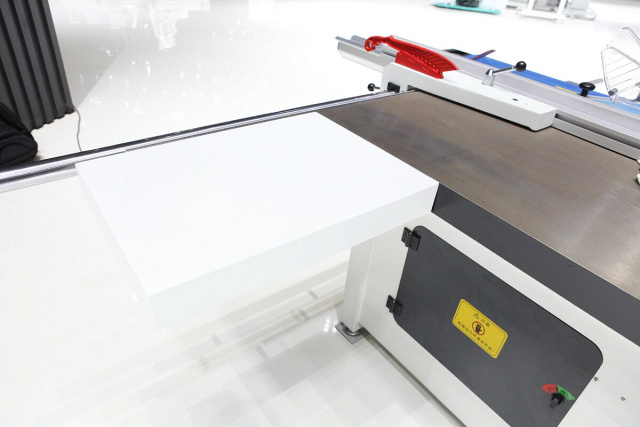 Форматно-раскроечный станок Nanxing MJ1132F