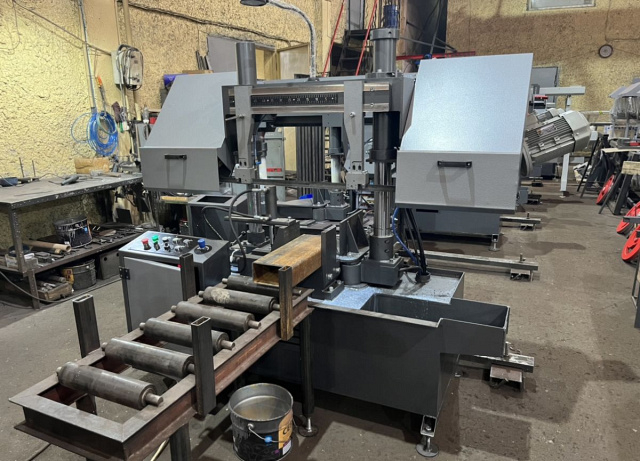 Полуавтоматический ленточнопильный станок IRONMAC CUT-350CSAF RUS