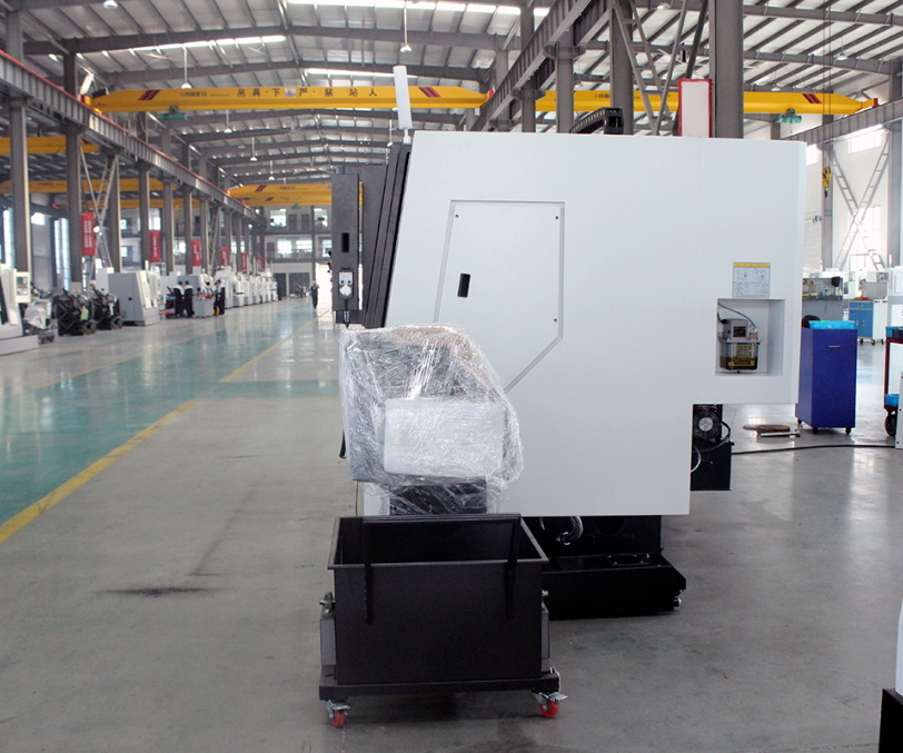 Горизонтальные токарные станки MetalCraft TCK70D-1500 c ЧПУ Fаnuс  (TCK70D-1500.F15/18,5.A2-8.12K.254T)