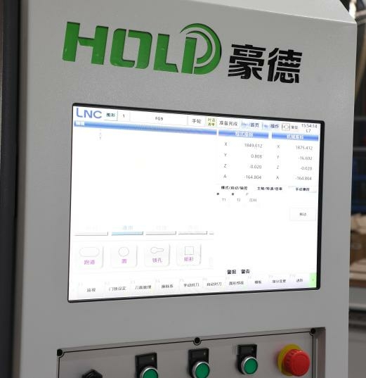 Проходной обрабатывающий центр с ЧПУ для фрезерования отверстий в дверных полотнах и коробках под замок и петли HOLD HMD2202