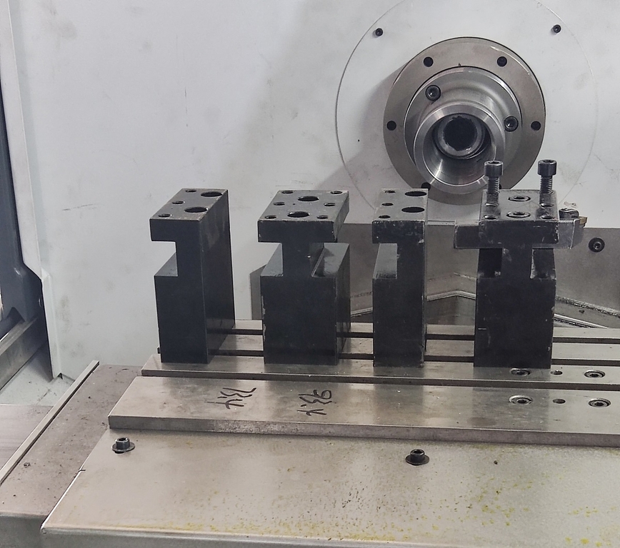 Токарный станок c ЧПУ с горизонтальной станиной MetalTec CK 35x400