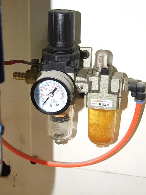 Калибровально-шлифовальный станок DELTAMACHINERY R-RP630 (обдув 1 и 2 узлов)