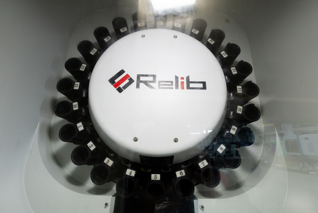 Вертикальный обрабатывающий центр KVL900