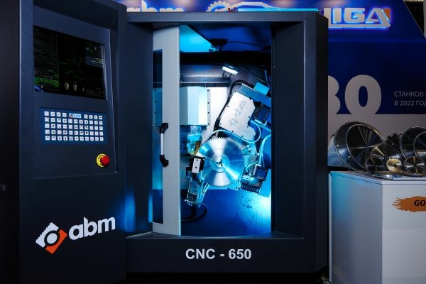 Автоматический станок для заточки дисковых пил с твердосплавными напайками ТСТ CNC-650 (ABM)