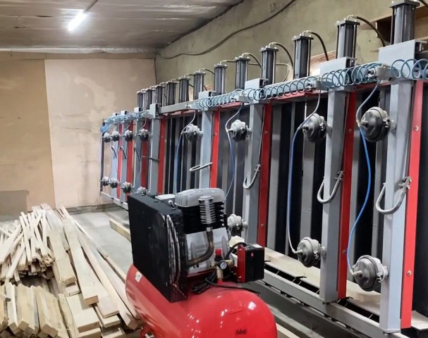 Пресс гидравлический для бруса IRONMAC Press 200/6HP