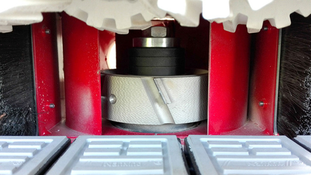 Автоматический кромкооблицовочный станок Nanxing NB8PCHG-PC