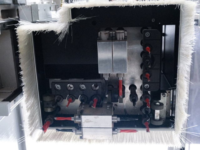 Сверлильно-присадочный центр с ЧПУ Beaver SWIFT Turbo PRO 1200-3HE