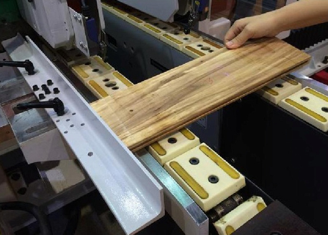 Шипорезный станок двусторонний Beaver 6026E