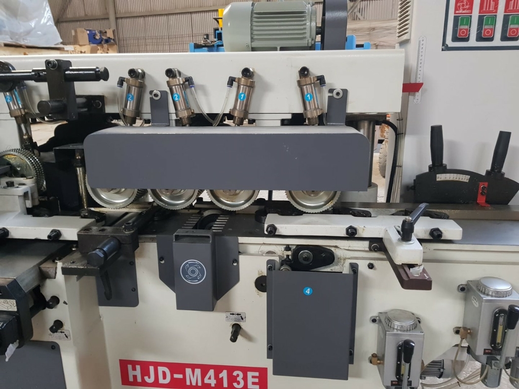 Четырехсторонний деревообрабатывающий станок Ltt HJD-M413Е