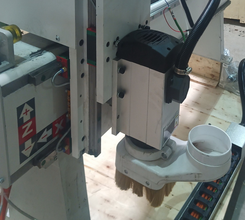 Фрезерный станок с чпу LTT-1325A