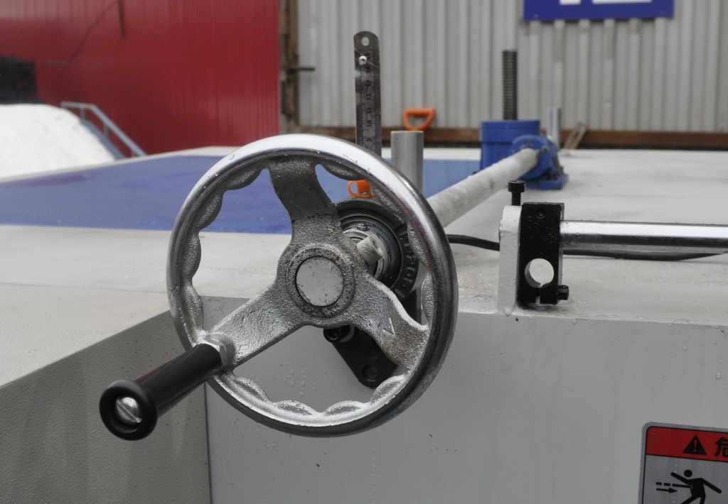 Ltt MJ6010 одновальный - многопильный станок ltt1815