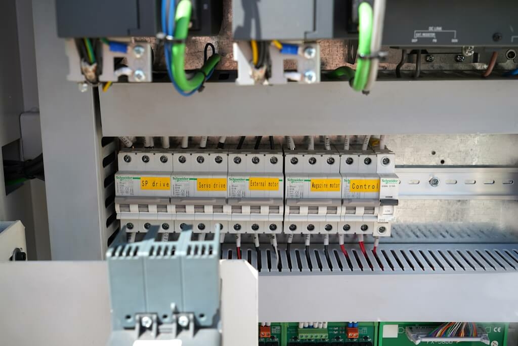 Токарный станок с ЧПУ Metal Master SNC 4550