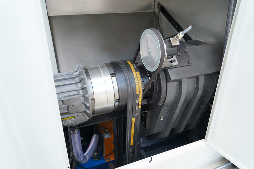 Токарный станок с ЧПУ Metal Master SNC 5275