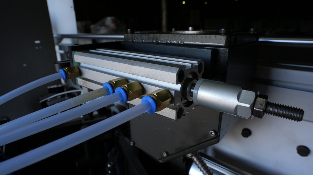 Автоматический кромкооблицовочный станок ALTESA ADVANTAGE 5000R EVO