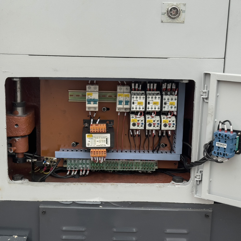 Универсальный токарный станок Proma SPV-1500/500