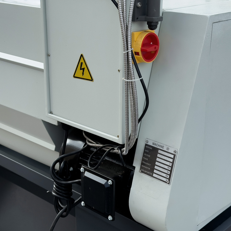 Универсальный токарный станок с УЦИ Proma SPZ-1000