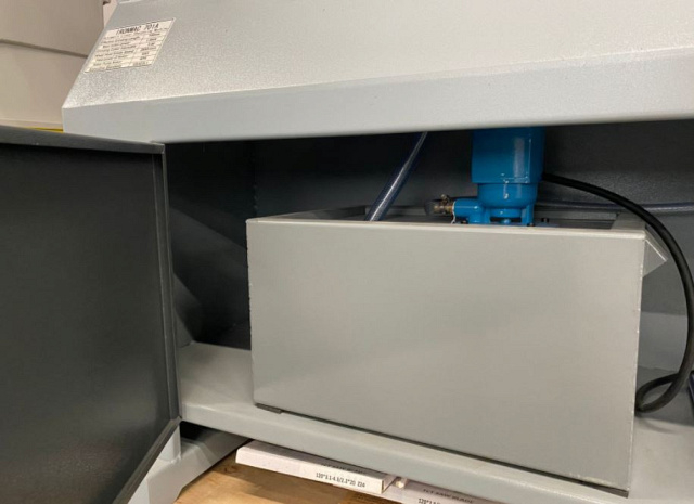 Станок для заточки строгальных ножей IRONMAC 850A