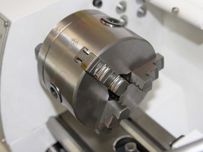 Токарный станок FML 180х300 V в полной комплектации, с плавной регулировкой скорости