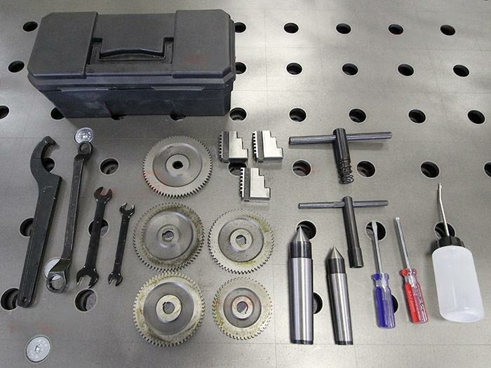 Токарный станок FML 280х700  в полной комплектации