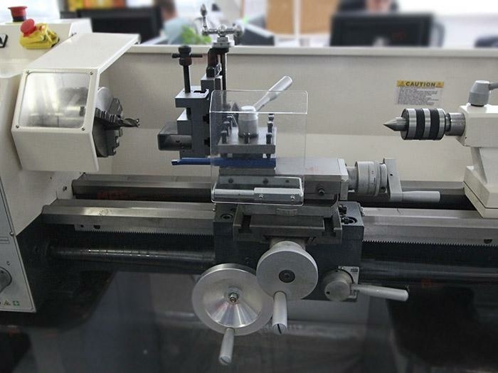 Токарный станок FML 280х700  в полной комплектации