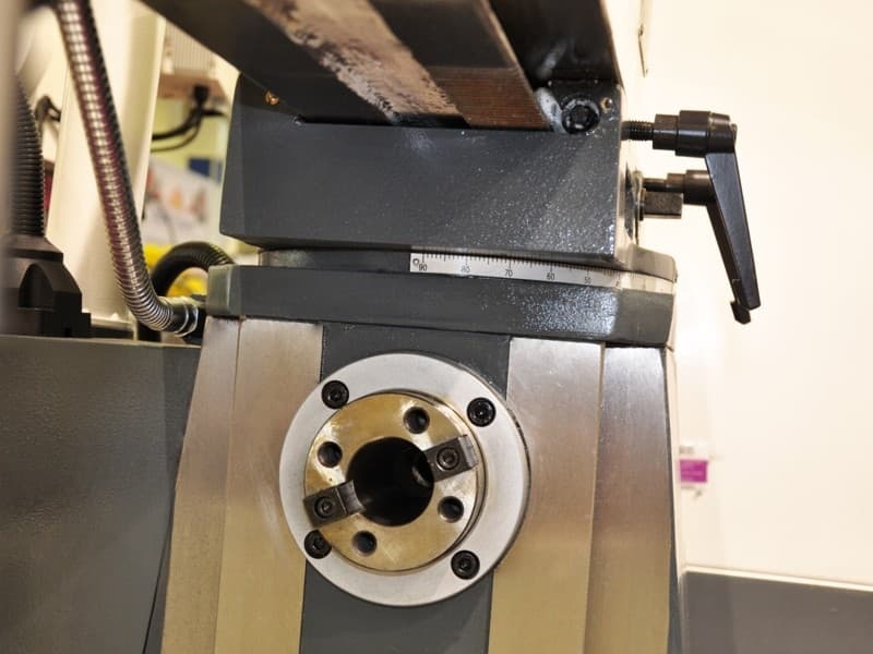 Универсально-фрезерный станок Optimum МТ50