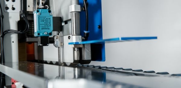 Автоматический кромкооблицовочный станок KDT KE-665JS