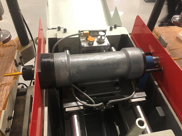 Сверлильно-пазовальный автоматический станок QUADRO MS3112