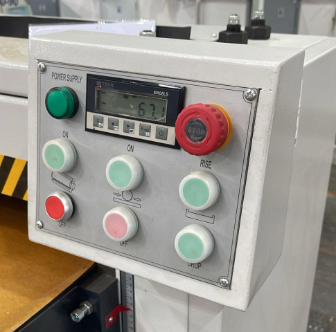 Рейсмусовый станок со спиральным валом и электроподъемом стола EcoWood MB 1013AW