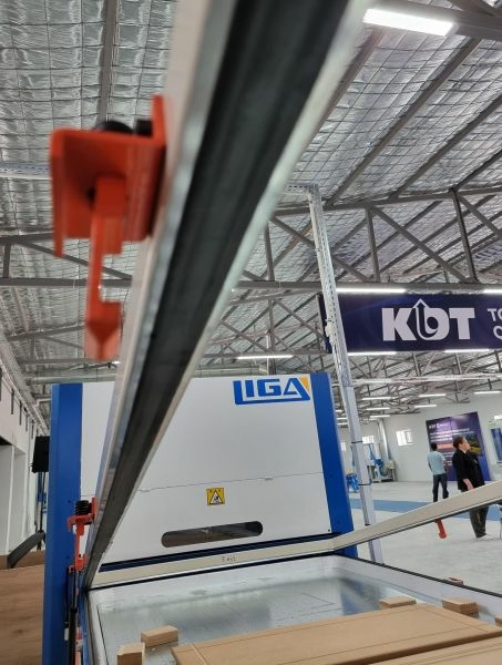 Вакуумный пресс TZM TM2480E