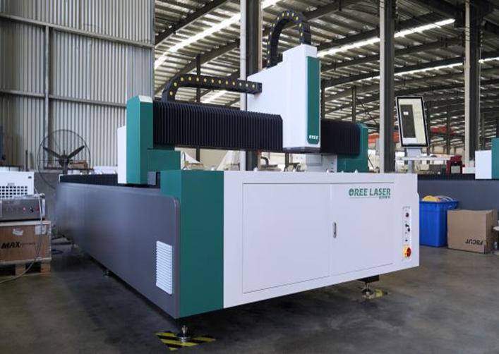 Станок лазерной резки металла OREE LASER FH6020 6000W RAYCUS