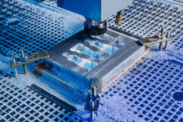 Фрезерный станок с ЧПУ Beaver 25AVLT8-Z600-RD