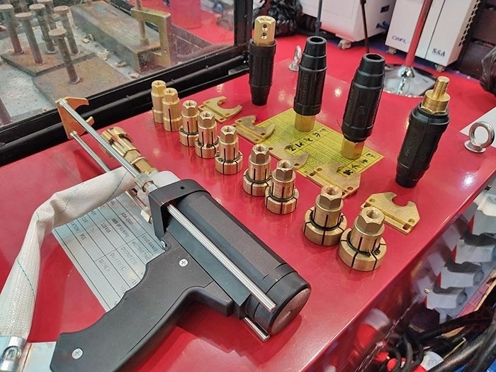 Аппарат для приварки крепежа KDA-2500i