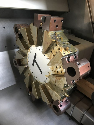 Токарный обрабатывающий центр SPECTR TC-300 / L