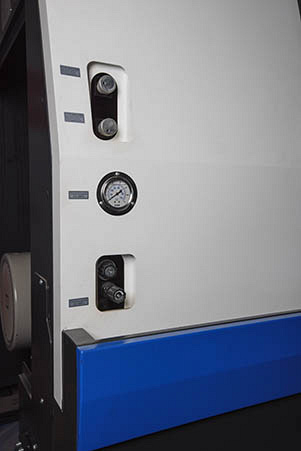 Токарный станок с наклонной станиной KTL65/1500 (NL635SC)