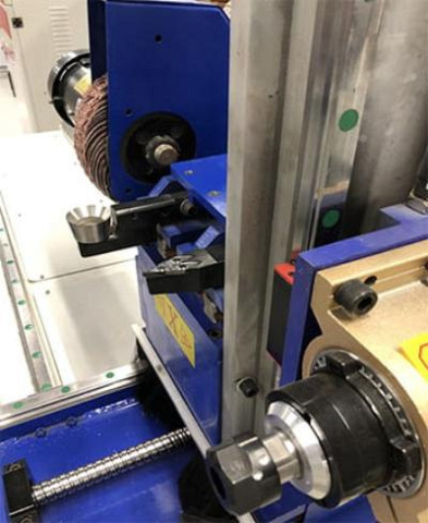 Токарный центр с ЧПУ с автозагрузкой заготовок Beaver 12D4 AUTO