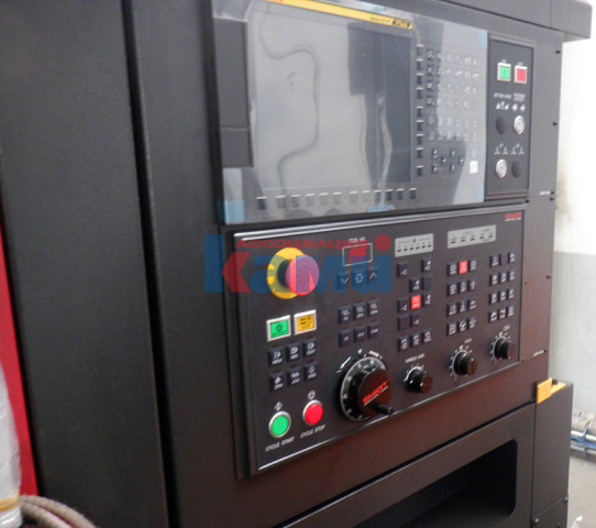 Токарный центр SKM NL 1500M