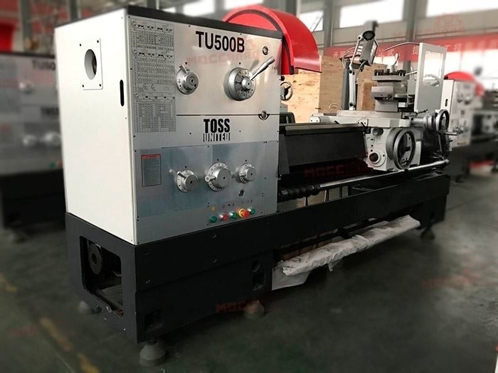 Токарный станок по металлу с УЦИ TU500B/1500