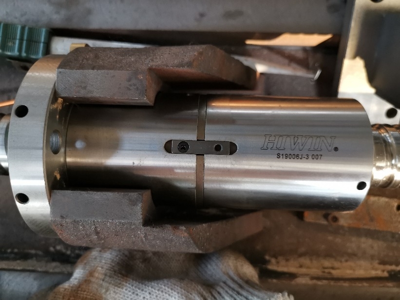 Вертикальный обрабатывающий центр с ЧПУ MetalTec TOPMILL 850F (4-х осевой)