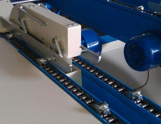 Торцовочный станок проходного типа Walter FDR 3/300