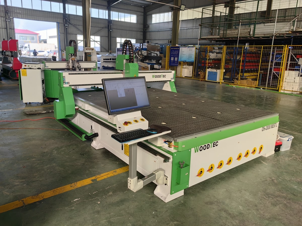 Фрезерно-гравировальный станок с чпу WoodTec CH-2030 NEST L
