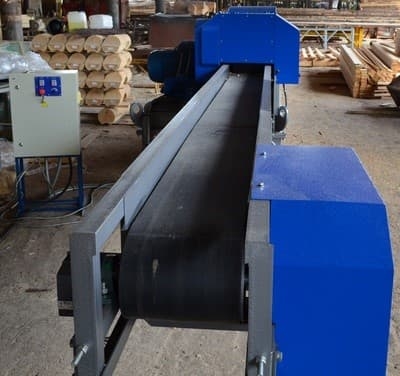 Рубительная машина барабанного типа БОБР–2