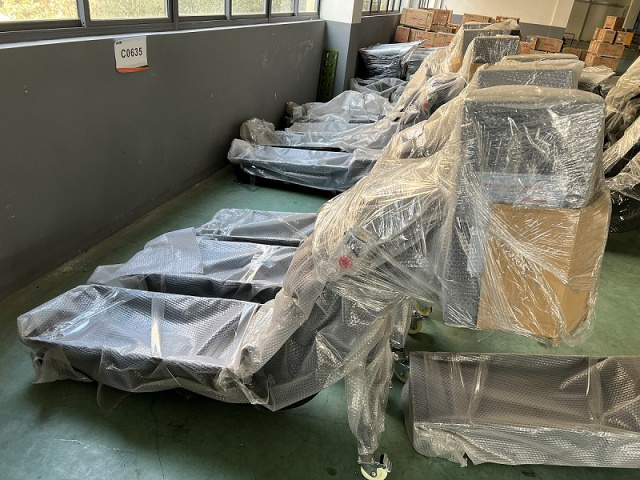 Токарно-фрезерный центр с наклонной станиной KTL65M/750