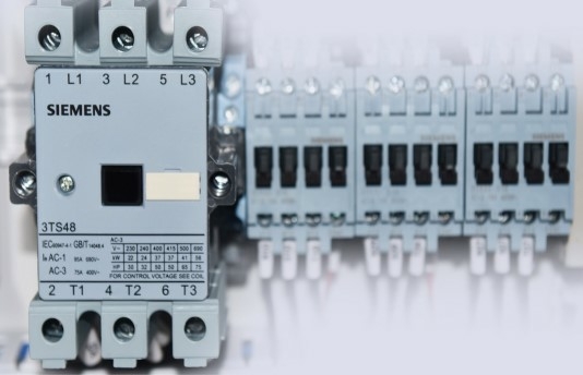 Автоматический кромкооблицовочный станок KDT KE-526G